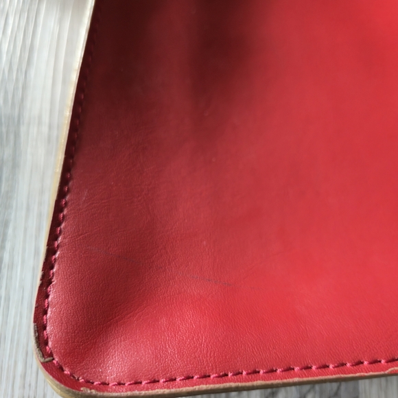 Vintage Red Y2K Baguette Bag Cut Out Flower Design Tan Trim Slouchy - Picture 7 of 11